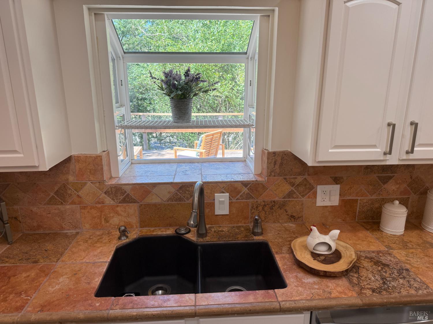 1220 Partrick Road Napa, CA 94558 - Photo 8 of 45
