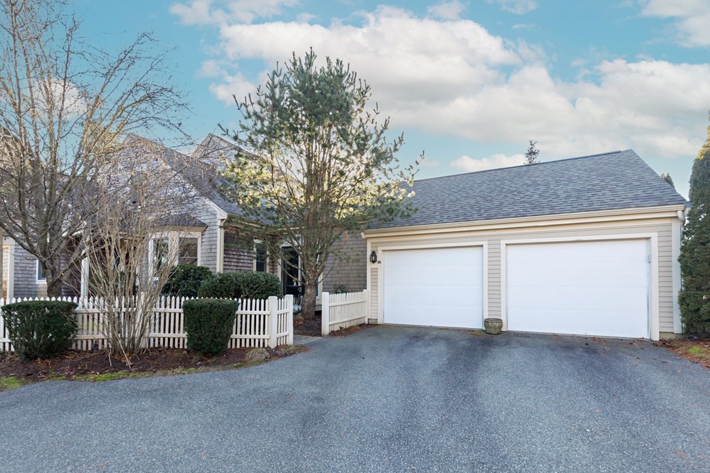96 Bradstreete Crossing, Unit 96, Plymouth, MA 02360 Compass