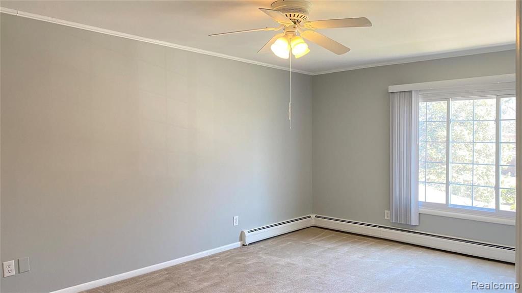 1725 Tiverton Road, Unit 4 Bloomfield Hills, MI 48304 - Photo 8 of 23