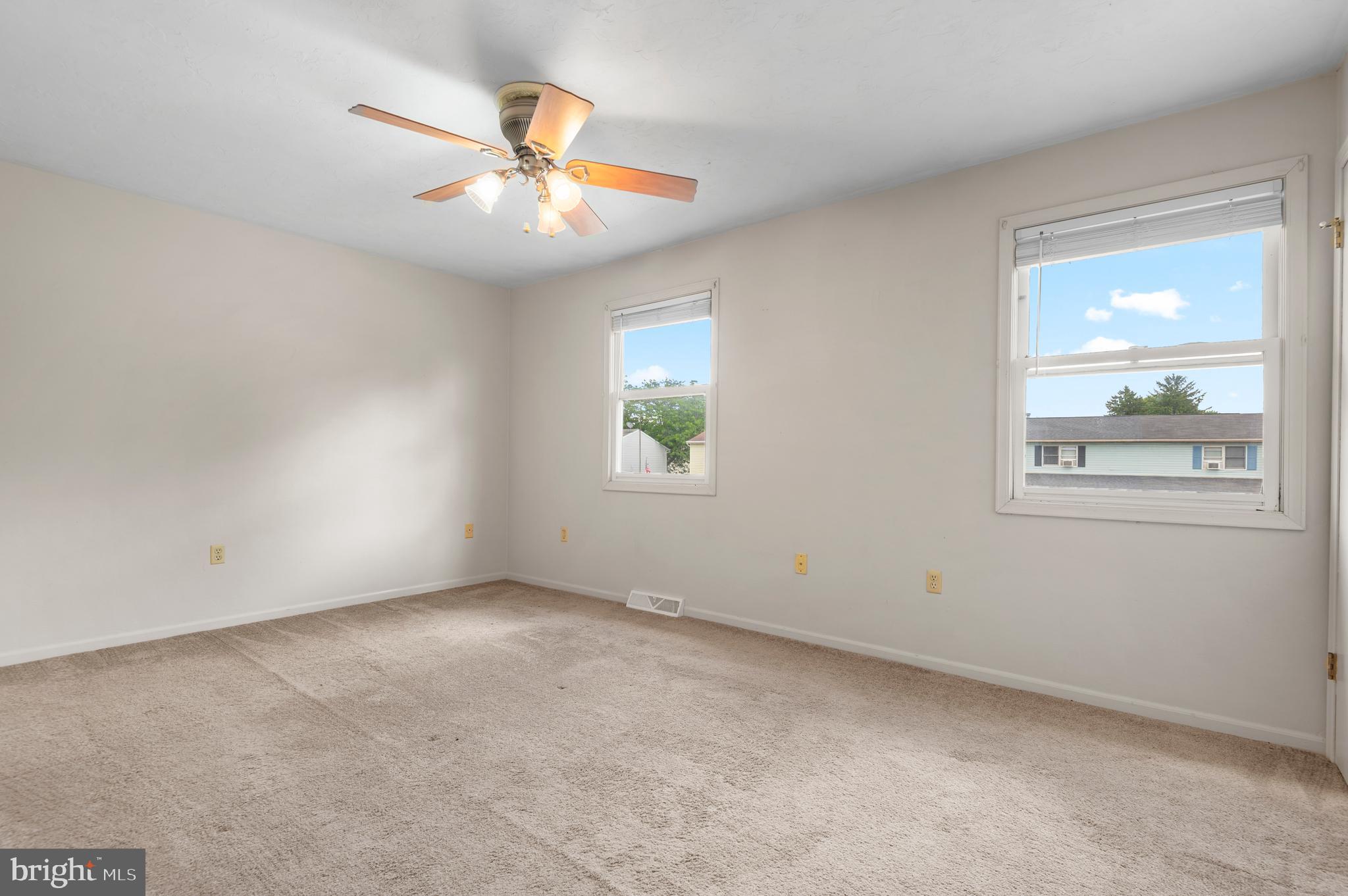 116 Edward Street Hanover, PA 17331 - Photo 17 of 33 Primary Bedroom - Large and Bright!