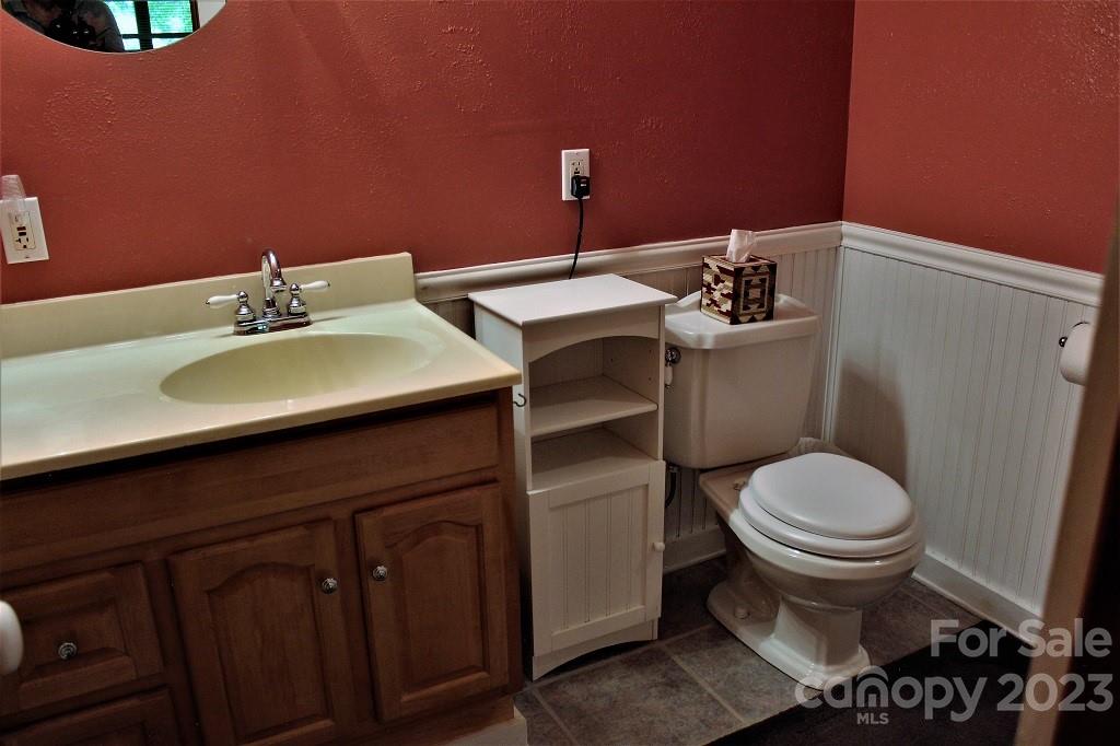 96 Wayne Lovedahl Road Cullowhee, NC 28723 - Photo 13 of 37 Gallery Image 13