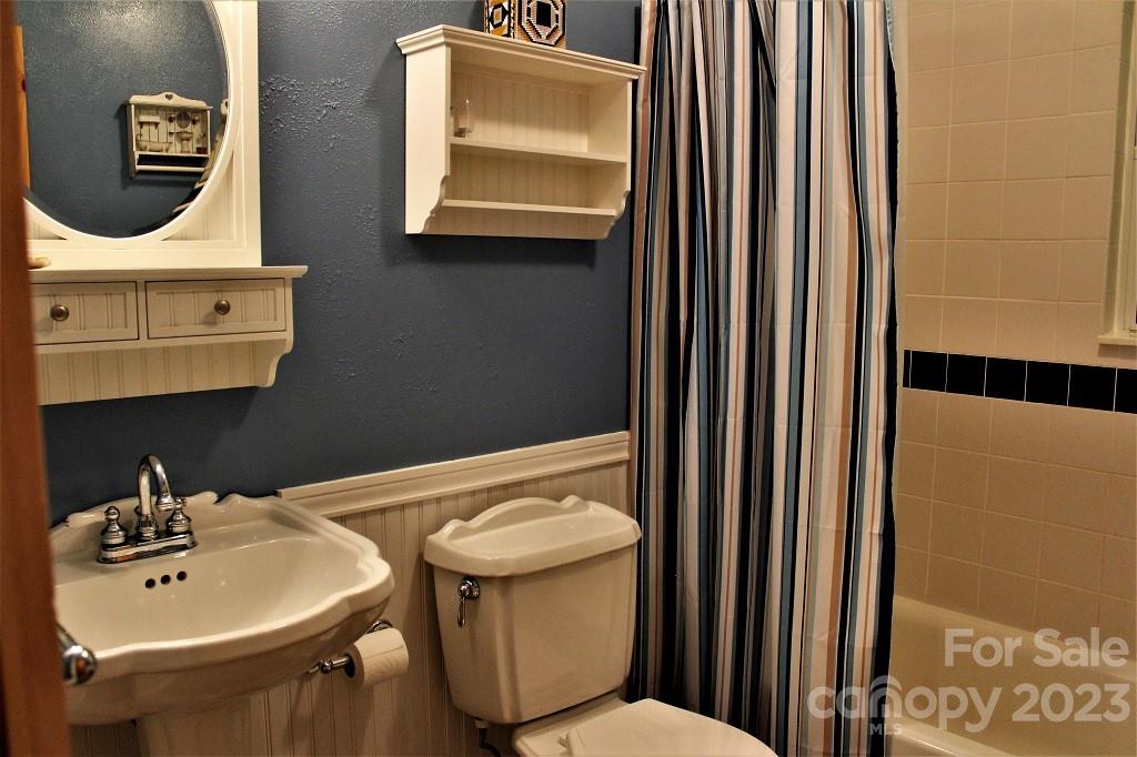 96 Wayne Lovedahl Road Cullowhee, NC 28723 - Photo 23 of 37 Gallery Image 23