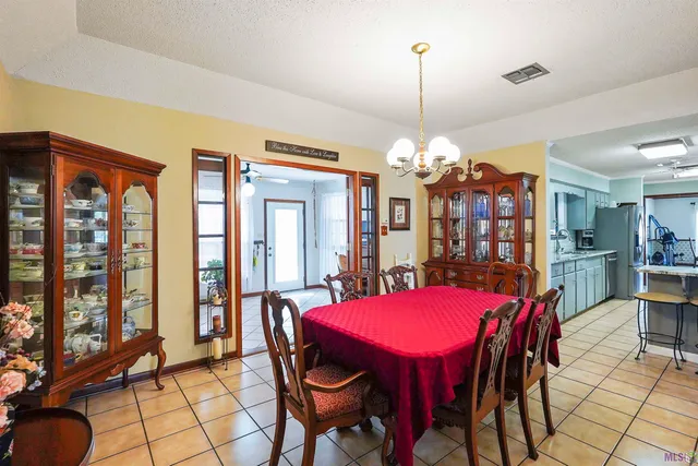 $325,000 | 1040 Susan Court, Morgan City, LA 70380