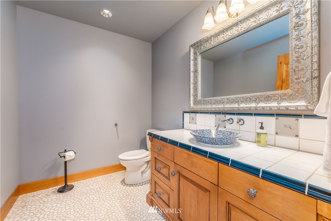2155 Summer Camp Road Chelan, WA 98816 - Photo 11 of 40 Gallery Image 11