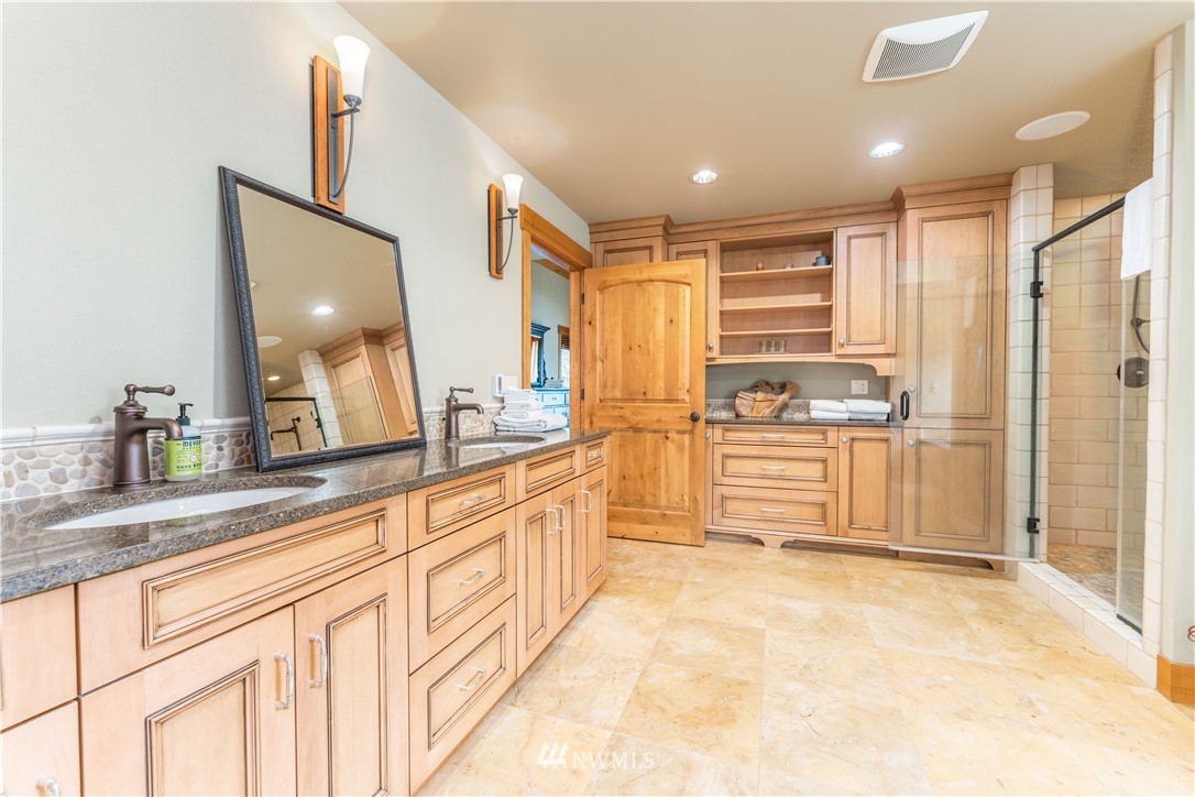 2155 Summer Camp Road Chelan, WA 98816 - Photo 15 of 40 Gallery Image 15