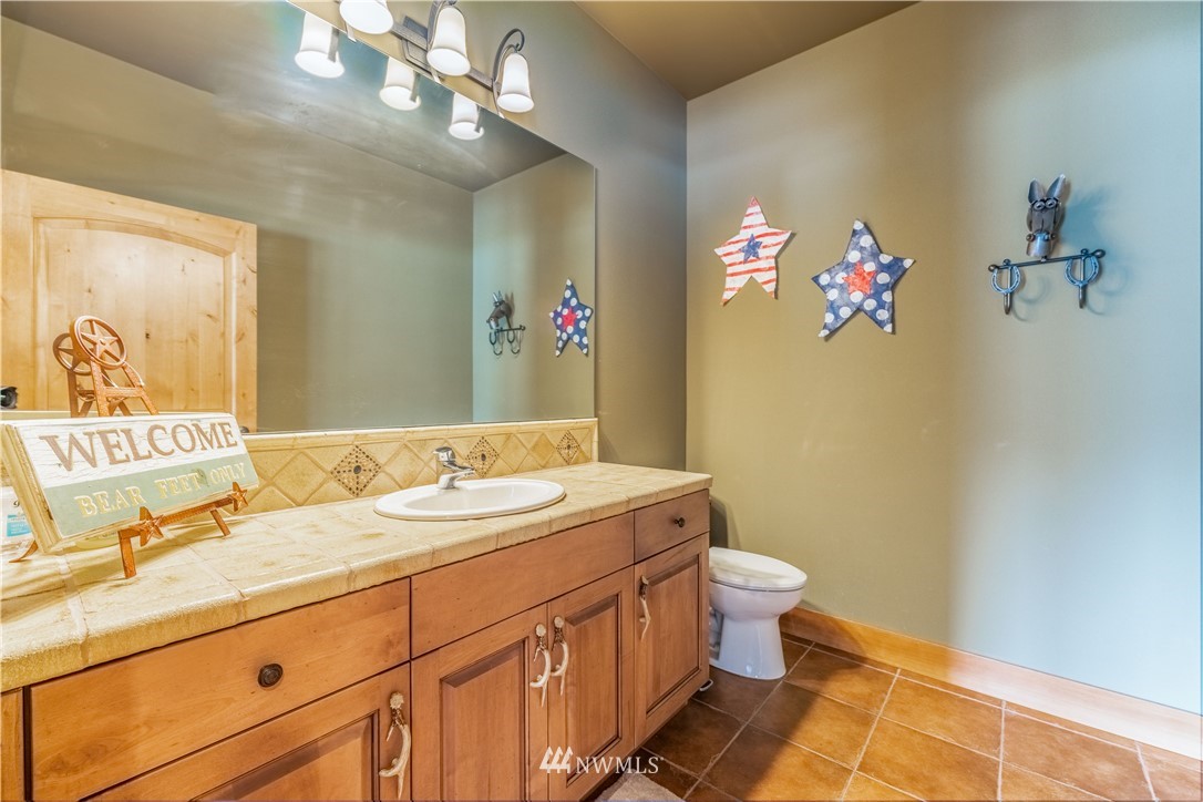 2155 Summer Camp Road Chelan, WA 98816 - Photo 23 of 40 Gallery Image 23