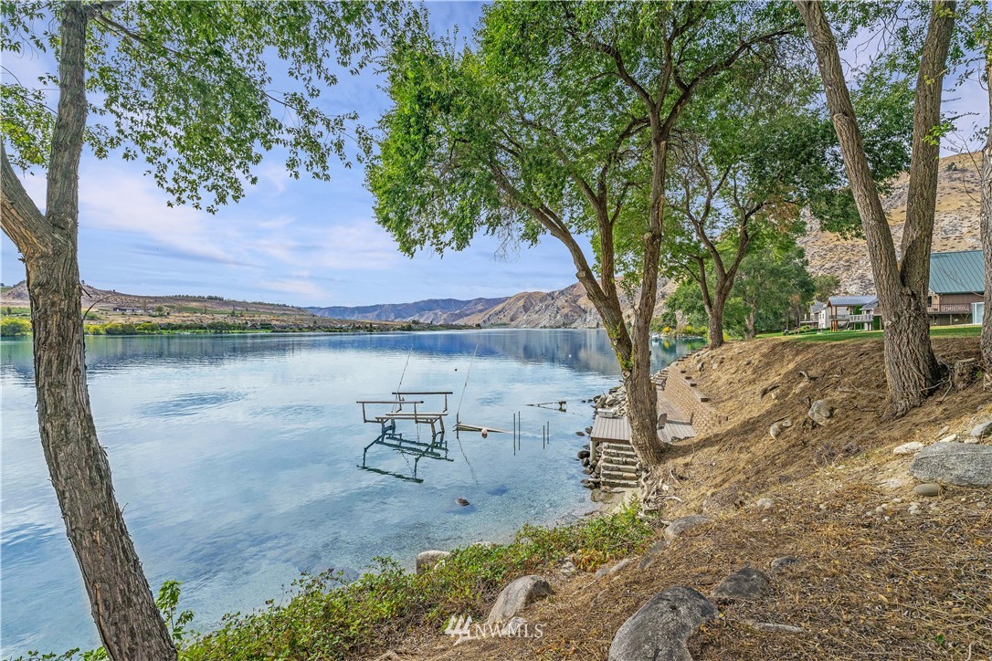 2155 Summer Camp Road Chelan, WA 98816 - Photo 29 of 40 Gallery Image 29