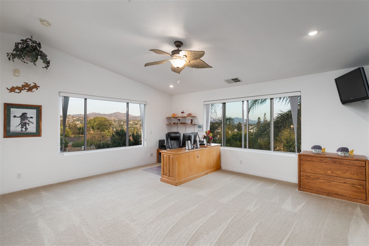 1204 Hunt Road El Cajon, CA 92021 - Photo 10 of 24