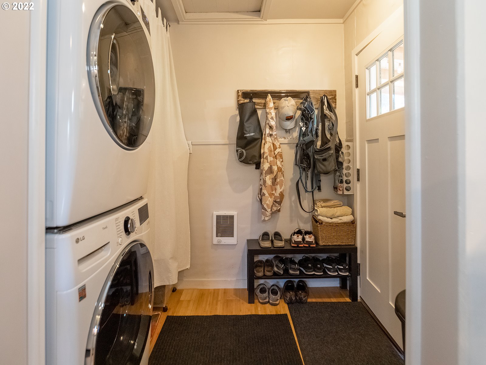 12670 Southwest 3rd Street Beaverton, OR 97005 - Photo 15 of 30 Laundry