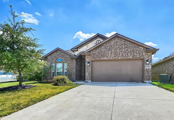 $2,820 | 13324 Palancar Drive, Fort Worth, TX 76244