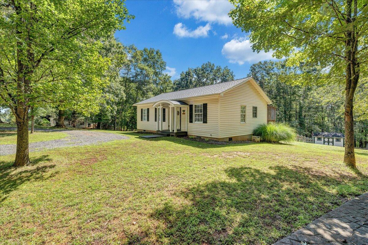1957 Morris Road Goodview, VA 24095 - Photo 29 of 34 30-MIB01356