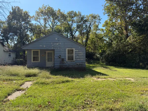$16,000 | 1012 Franklin Street, Moberly, MO 65270