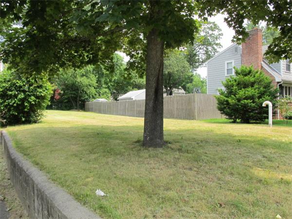 7 Elvira Road North Reading, MA 01864 - Photo 3 of 15 Gallery Image 3