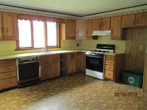 7 Elvira Road North Reading, MA 01864 - Photo 6 of 15 Gallery Image 6