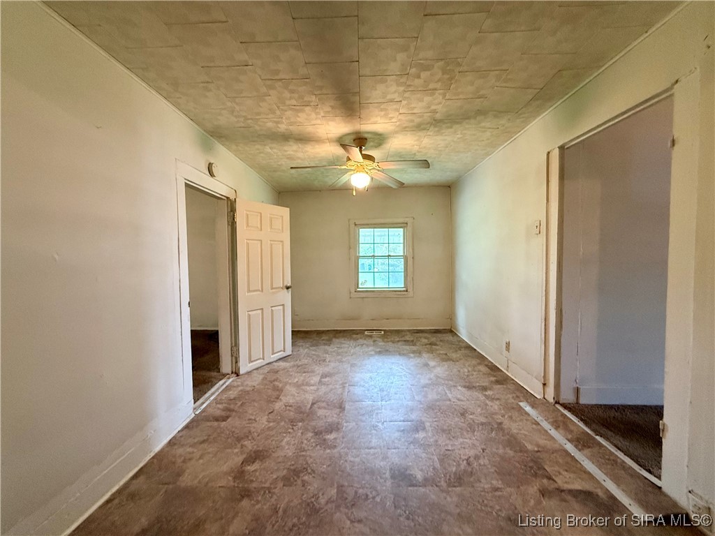 701 North High Street Salem, IN 47167 - Photo 16 of 31