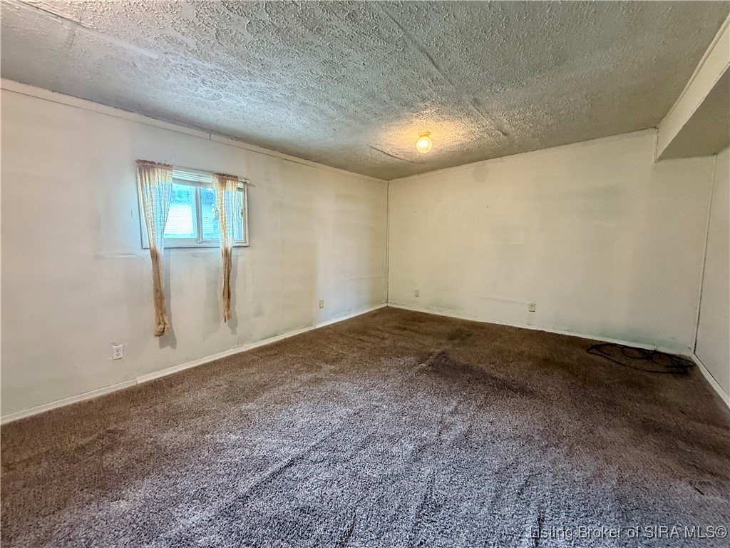 701 North High Street Salem, IN 47167 - Photo 23 of 31