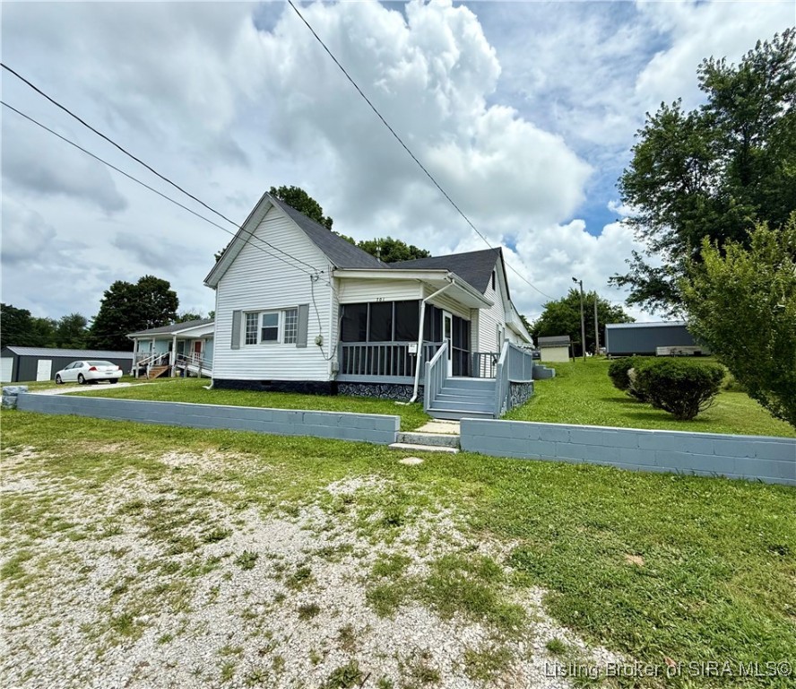 701 North High Street Salem, IN 47167 - Photo 25 of 31