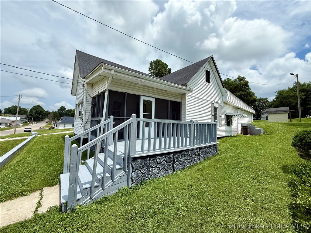 701 North High Street Salem, IN 47167 - Photo 27 of 31