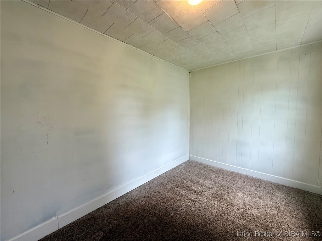 701 North High Street Salem, IN 47167 - Photo 6 of 31