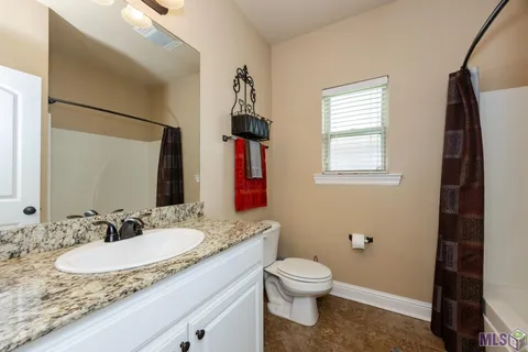 $310,000 | 14371 Stonegate Manor Drive, Gonzales, LA 70737