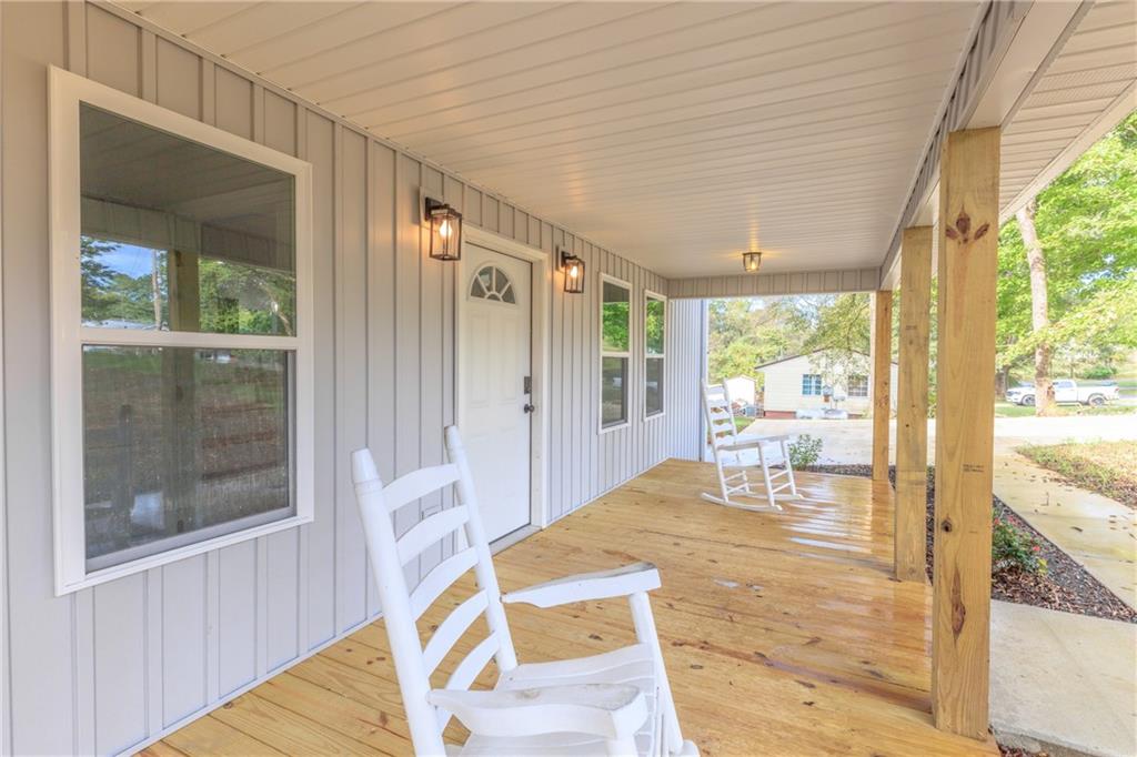 55 Reece Street Menlo, GA 30731 - Photo 45 of 46 a very nice looking room with a large window