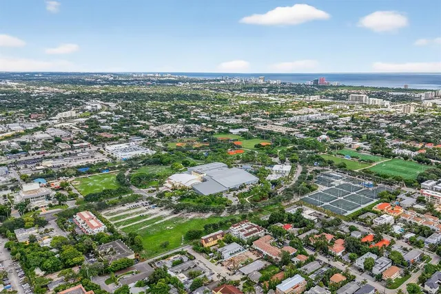 $374,900 | 533 Northeast 3rd Avenue, Unit 531, Fort Lauderdale, FL 33301