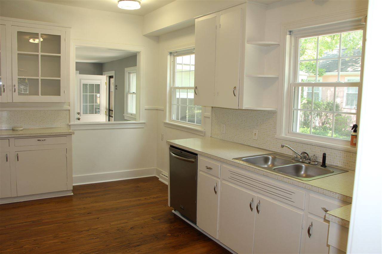 732 Meadowbrook Road Jackson, MS 39206 - Photo 12 of 33 Photo 12