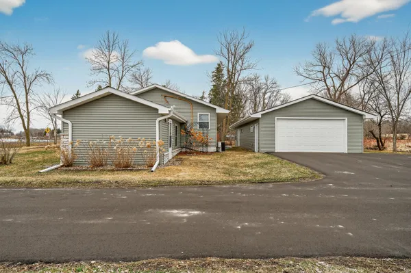 $450,000 | 3400 Stark Road, Harris, MN 55032