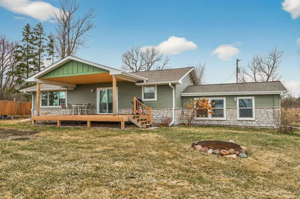 $450,000 | 3400 Stark Road, Harris, MN 55032