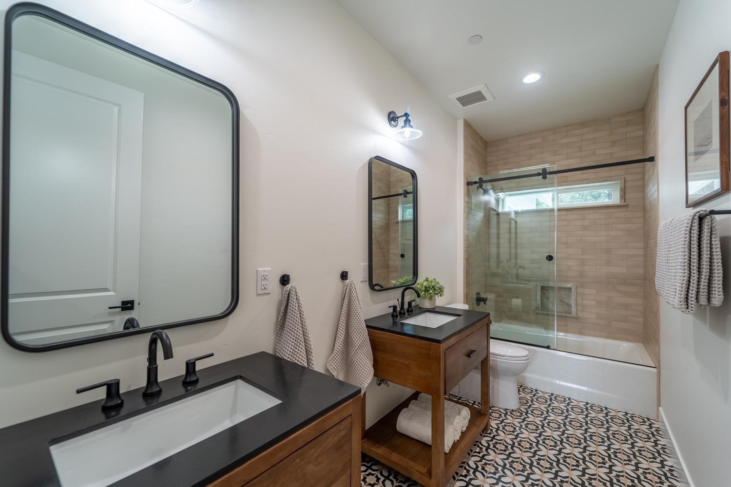 2800 Penhurst Park Modesto, CA 95355 - Photo 39 of 60