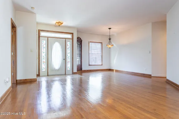 $315,000 | 163 Middleton Drive, Hertford, NC 27944