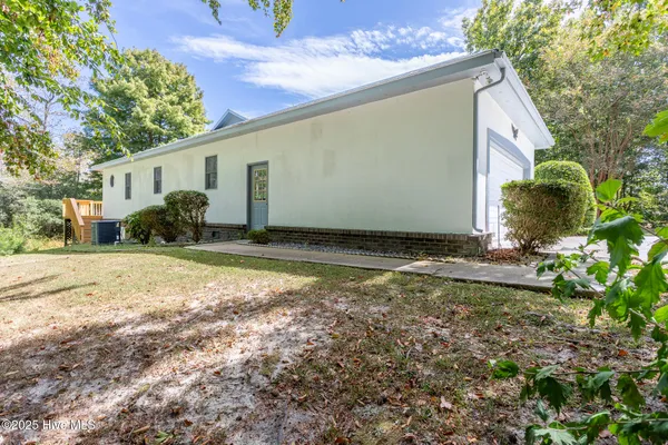 $315,000 | 163 Middleton Drive, Hertford, NC 27944