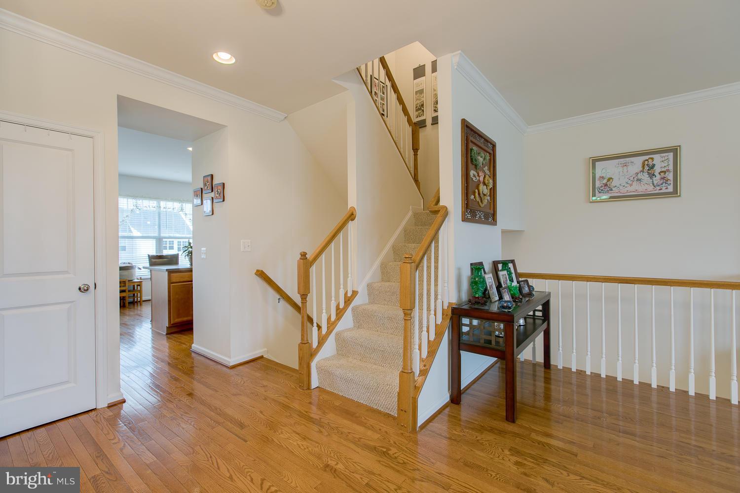 42 Short Branch Road Stafford, VA 22556 - Photo 9 of 26 a view of entryway and hall with wooden floor