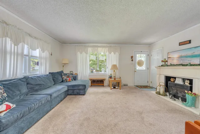 $399,900 | 11 South 9th Street, Del Haven, NJ 08251