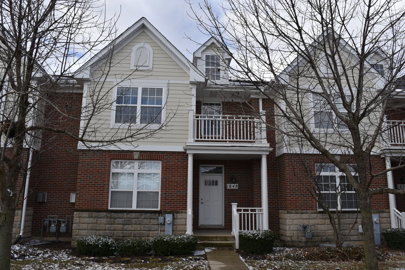 1848 Keystone Place Schaumburg, IL 60193 - Photo 1 of 19