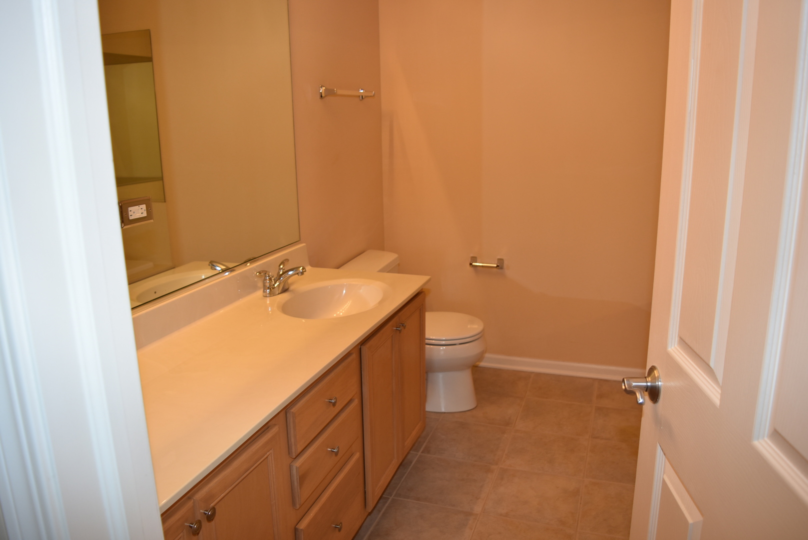 1848 Keystone Place Schaumburg, IL 60193 - Photo 11 of 19