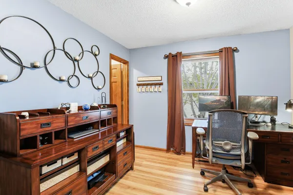 $385,000 | 5212 144th Street West, Apple Valley, MN 55124