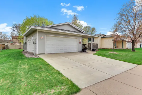 $385,000 | 5212 144th Street West, Apple Valley, MN 55124
