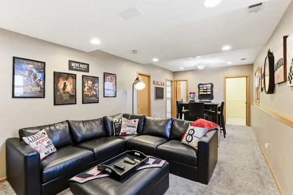 $385,000 | 5212 144th Street West, Apple Valley, MN 55124