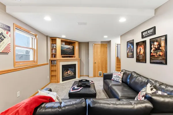 $385,000 | 5212 144th Street West, Apple Valley, MN 55124
