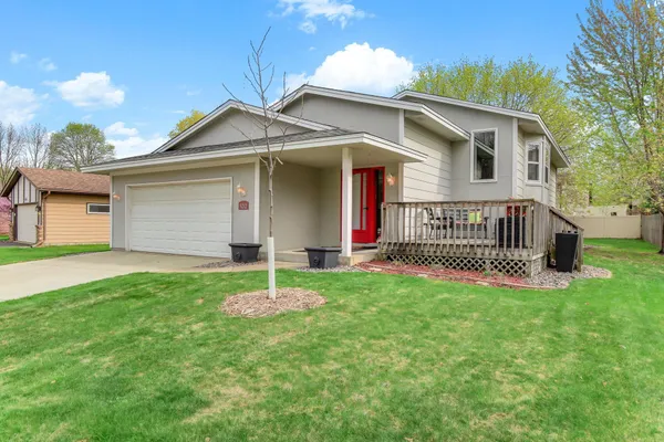 $385,000 | 5212 144th Street West, Apple Valley, MN 55124