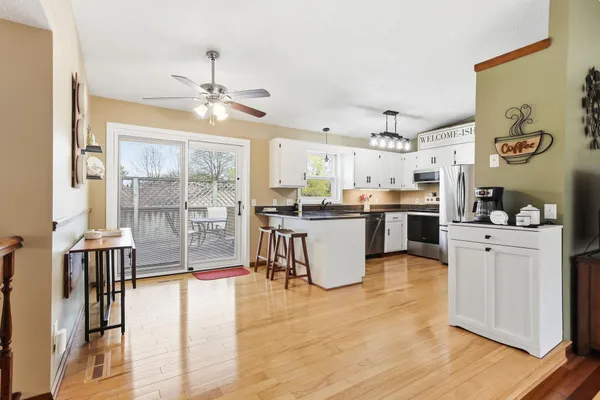 $385,000 | 5212 144th Street West, Apple Valley, MN 55124