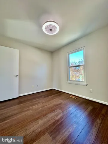 $495,000 | 5611 Roundtree Drive, Woodbridge, VA 22193