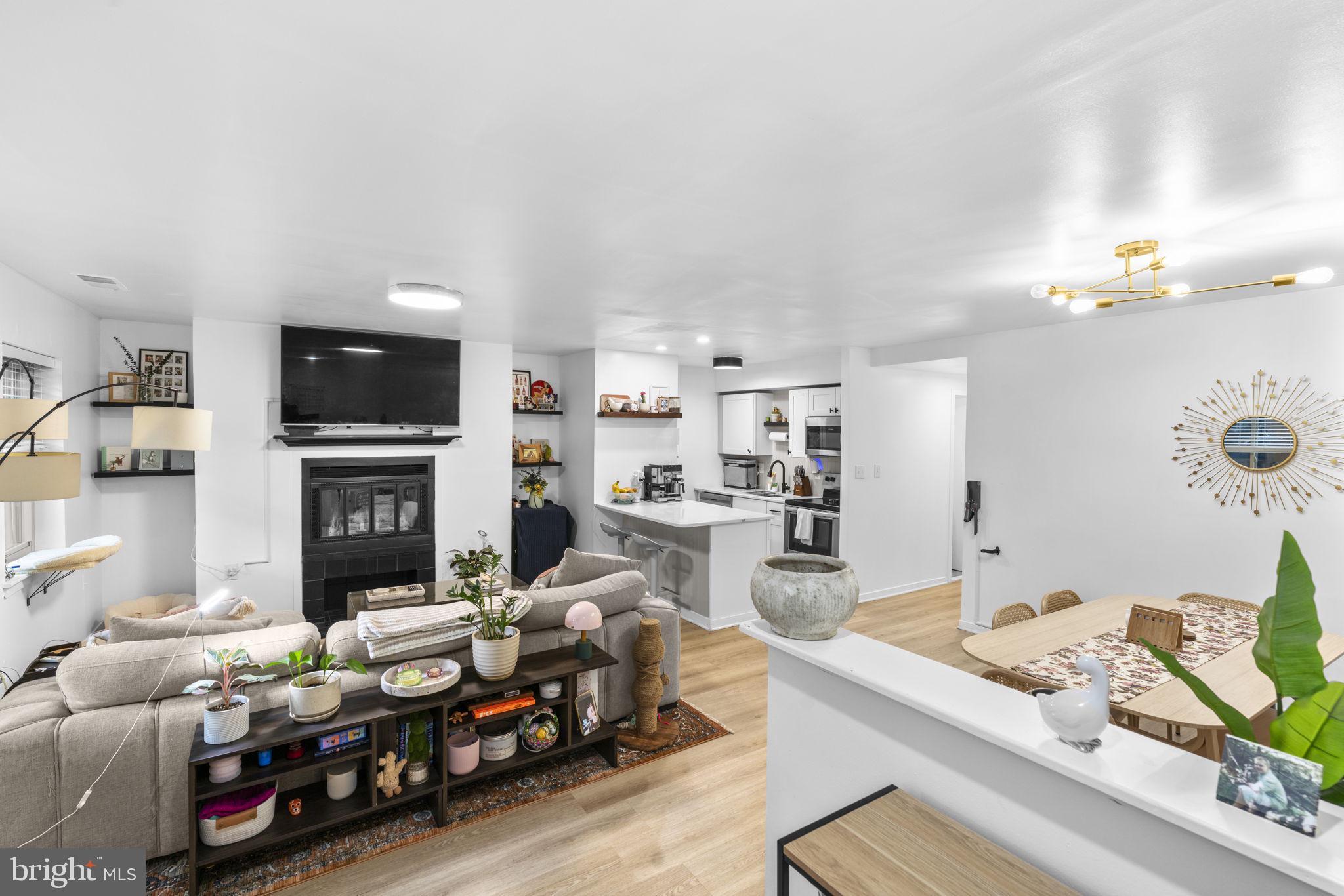 8 West Lee Street West, Unit R69 Baltimore, MD 21201 - Photo 4 of 28
