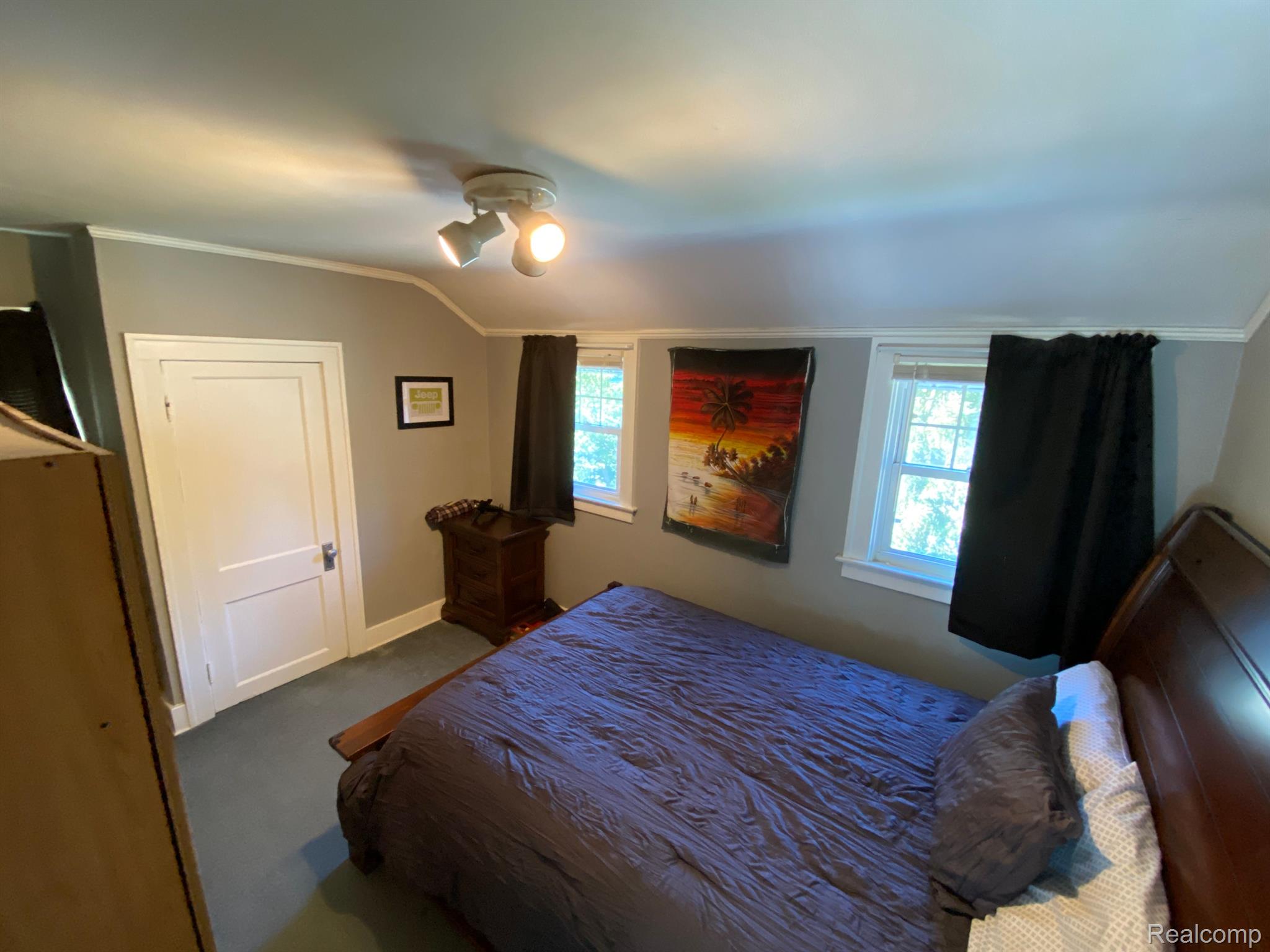 3323 Normandy Road Royal Oak, MI 48073 - Photo 11 of 26
