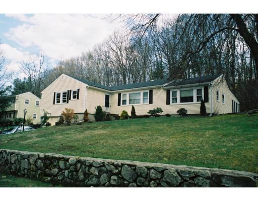 13 Highgate Road Framingham, MA 01701 - Photo 1 of 7 Gallery Image 1