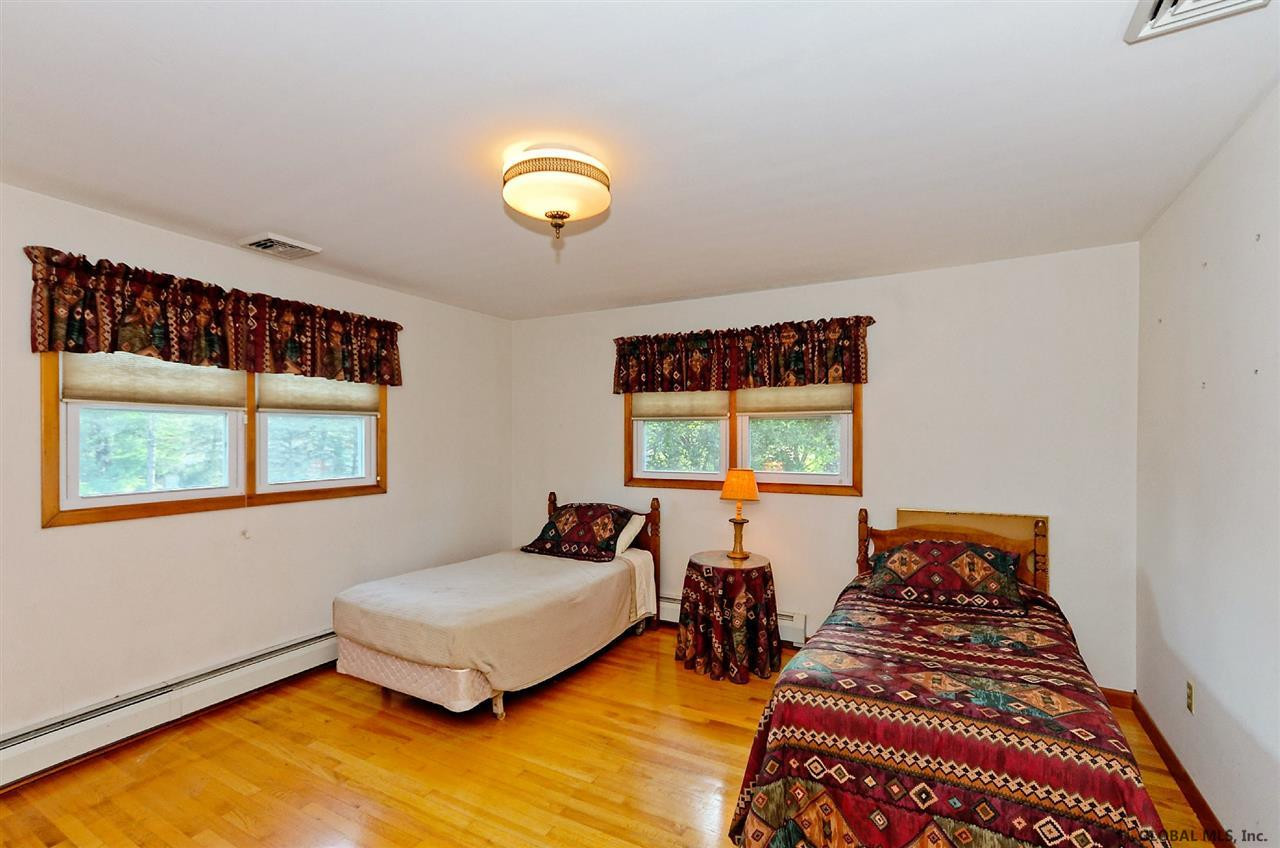 104 Latham Ridge Road Colonie, NY 12110 - Photo 17 of 22 Photo 17