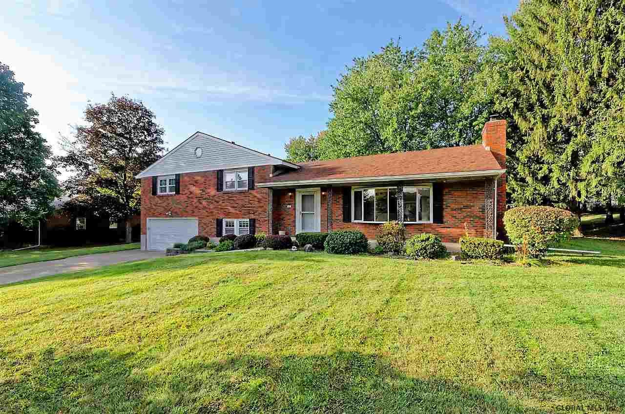 104 Latham Ridge Road Colonie, NY 12110 - Photo 2 of 22 Photo 2