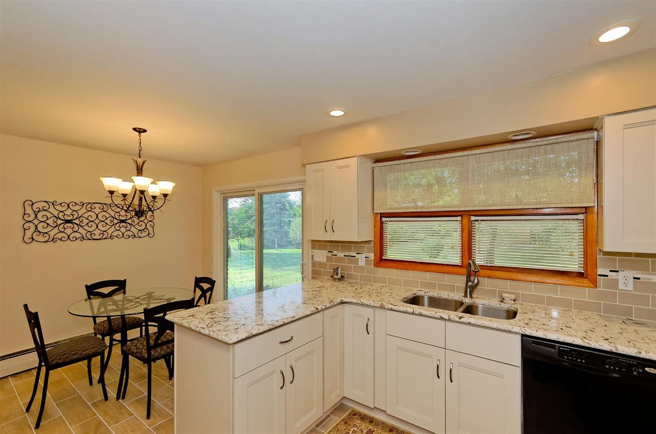 104 Latham Ridge Road Colonie, NY 12110 - Photo 6 of 22 Photo 6