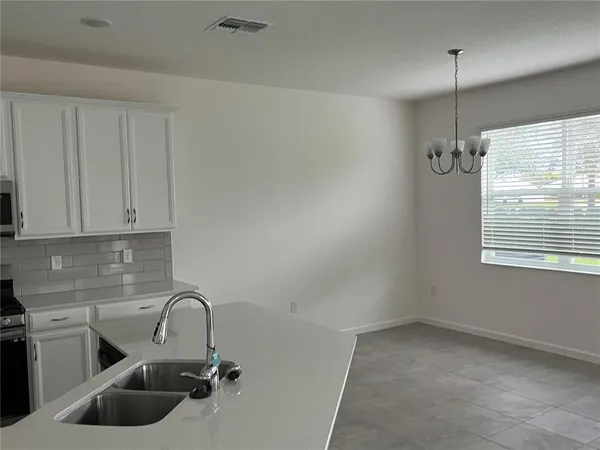 $2,775 | 311 Shore Crab Way, Apollo Beach, FL 33572